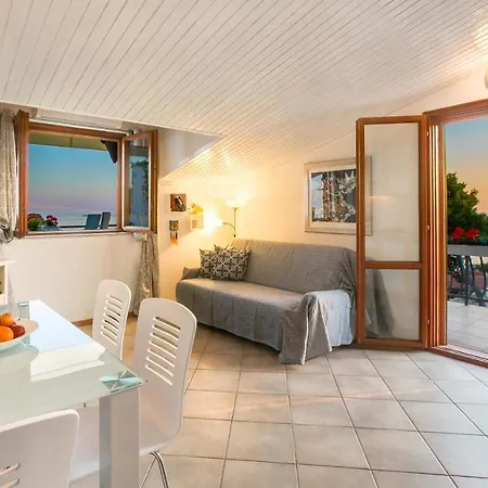 Golden View Luxury Apartment Maslinica Exterior photo