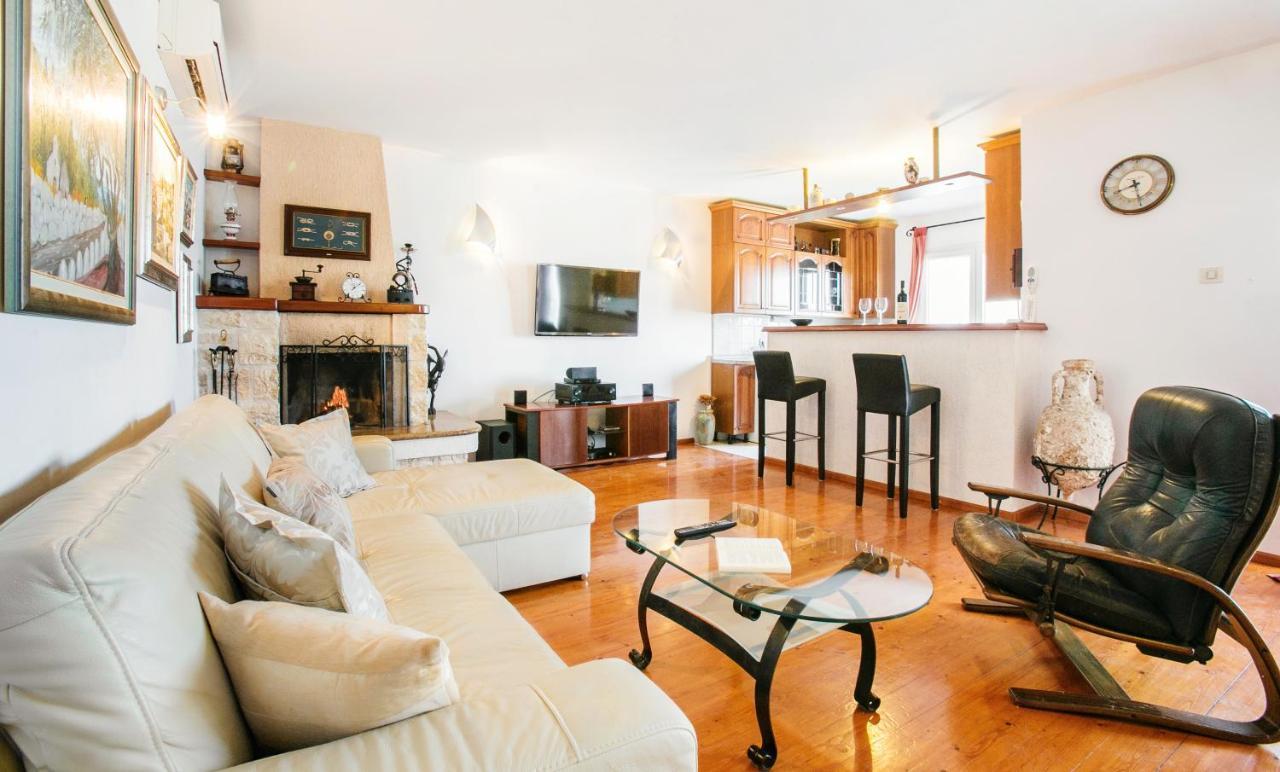Apartment Golden View Luxury *