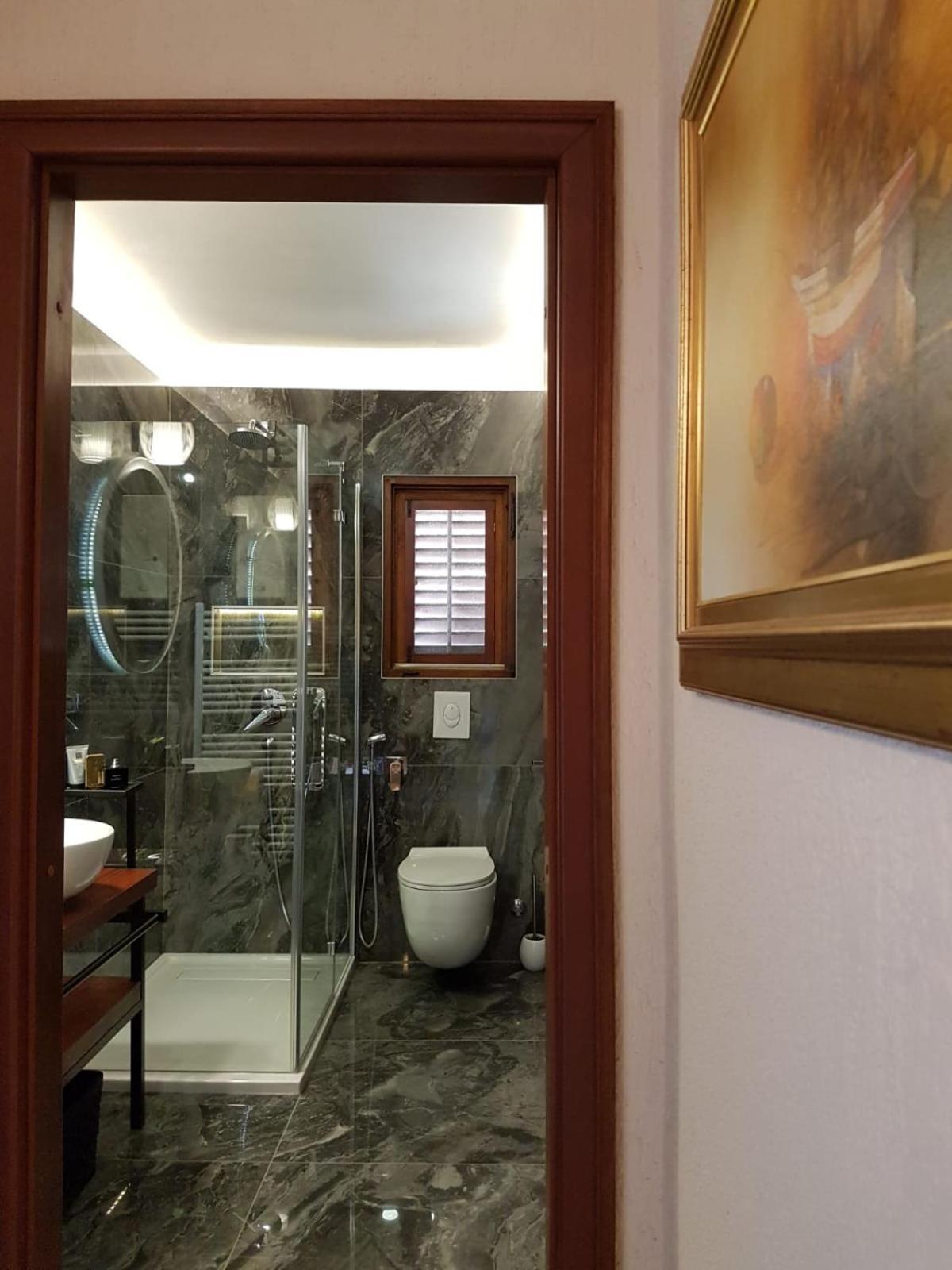 Apartment Golden View Luxury Maslinica
