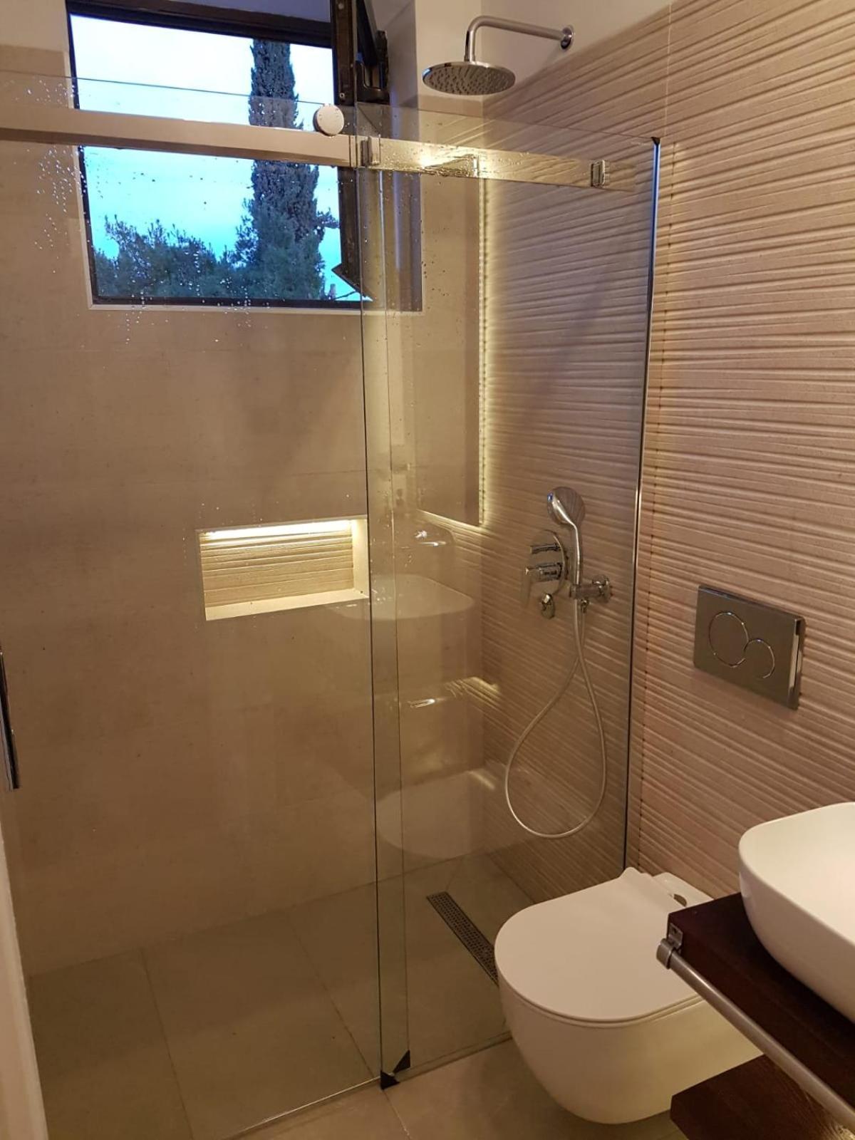 Golden View Luxury Maslinica